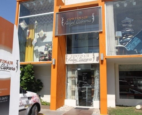 Hunter Douglas Dealer Image